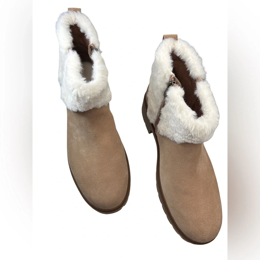 Koolaburra by UGG Tan Berria Fuzz Ankle Boots Size 10 Like New